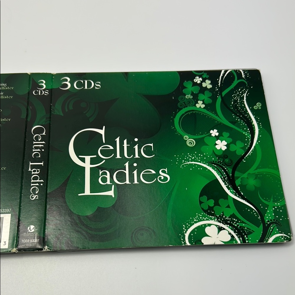 Celtic Ladies Collector's Edition CD 3 CDs - Picture 7 of 11